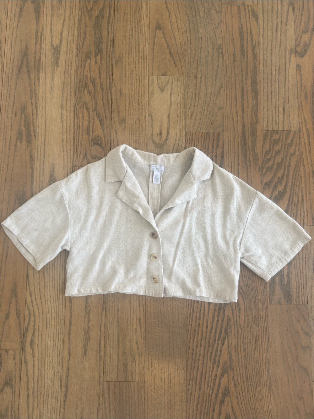 Tilly's West of Melrose Beige Cropped Button Down Shirt - X-Small